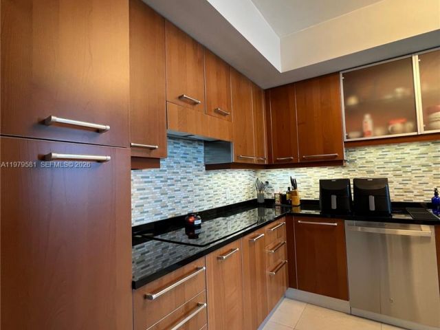 Продажа квартиры #3102 - фото 7522913