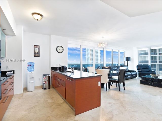 Продажа квартиры #2808 - фото 7516422