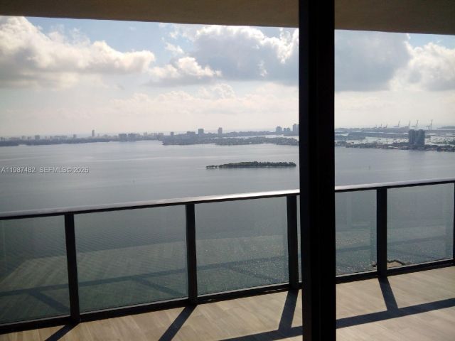 Квартира в аренду номер3705 - фото 7518867