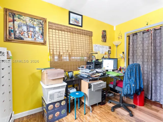 Продажа дома по адресу 720 NW 4th St - фото 9102900
