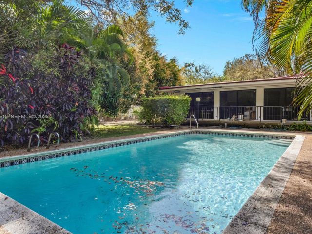 Продажа дома по адресу 731 San Juan Dr - фото 7517502