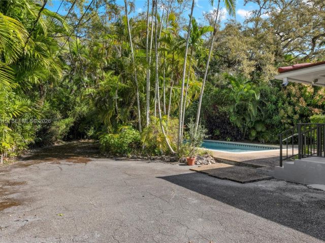 Продажа дома по адресу 731 San Juan Dr - фото 7517505