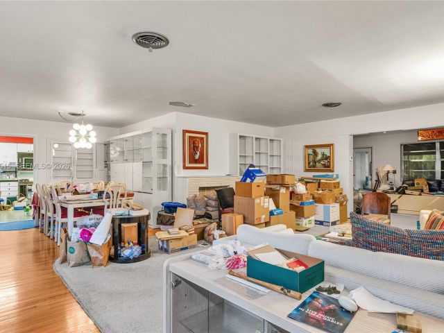 Продажа дома по адресу 731 San Juan Dr - фото 7517506