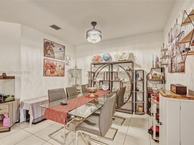 Продажа дома по адресу 21436 NE 2nd Ct - фото 7517845