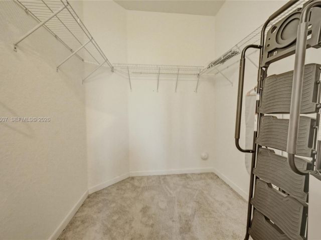 Продажа дома по адресу 21436 NE 2nd Ct - фото 7517854