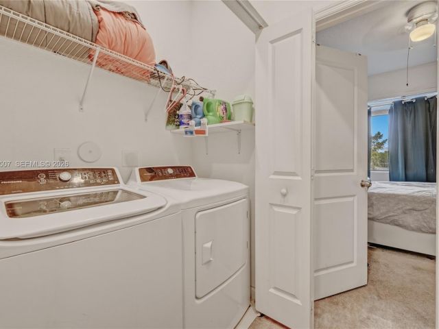 Продажа дома по адресу 21436 NE 2nd Ct - фото 7517857