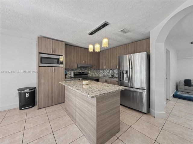 Продажа дома по адресу 16004 SW 87th Ter - фото 7517819