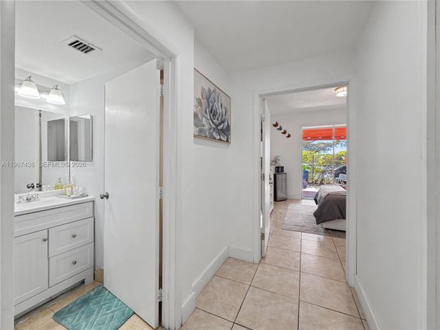 Продажа дома по адресу 16004 SW 87th Ter - фото 7517826