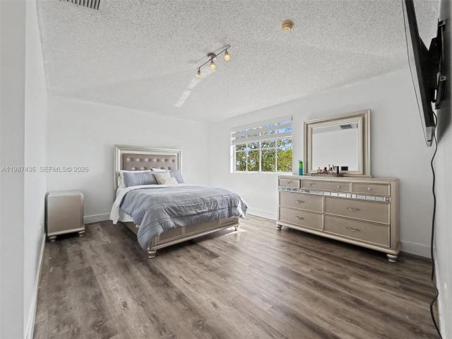 Продажа дома по адресу 16004 SW 87th Ter - фото 7517830