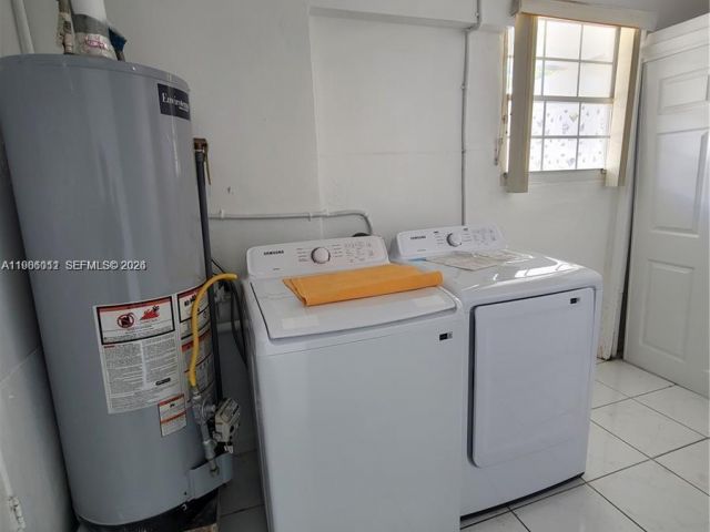 Продажа дома по адресу 12305 SW 42nd St - фото 7517816