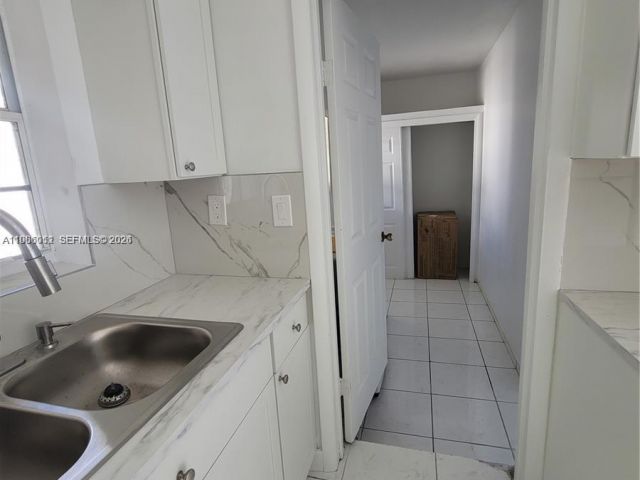 Продажа дома по адресу 12305 SW 42nd St - фото 7517818