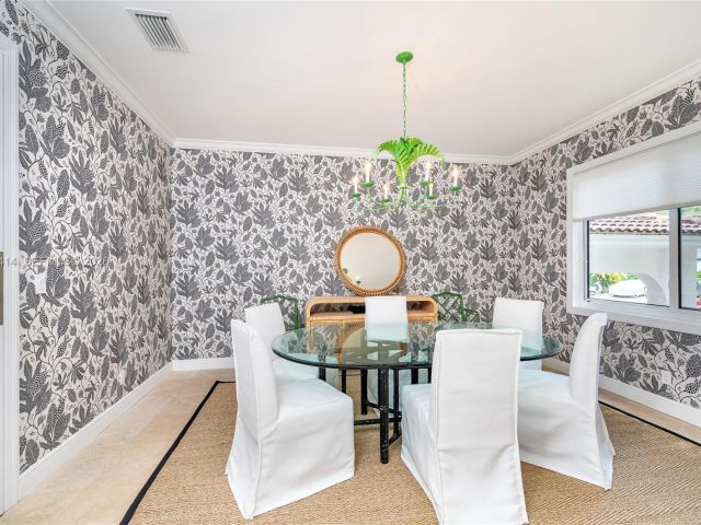 Дом в аренду по адресу 760 Glenridge Rd - фото 7518355