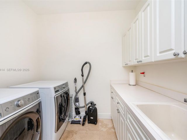 Дом в аренду по адресу 760 Glenridge Rd - фото 7518368