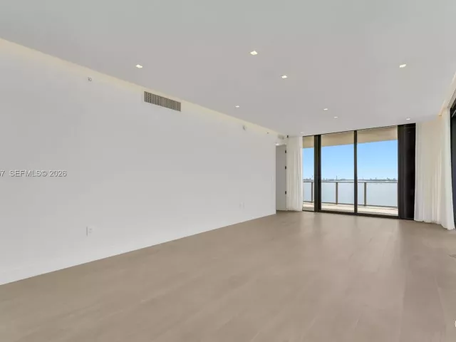 Продажа квартиры #1207 - фото 7520505