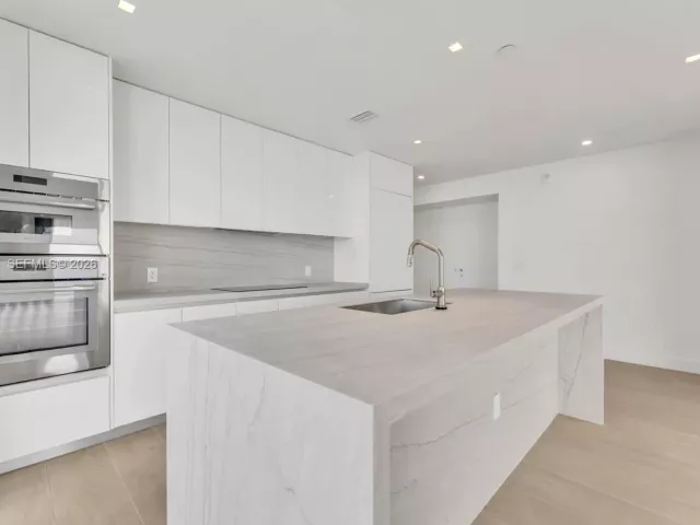 Продажа квартиры #1207 - фото 7520509