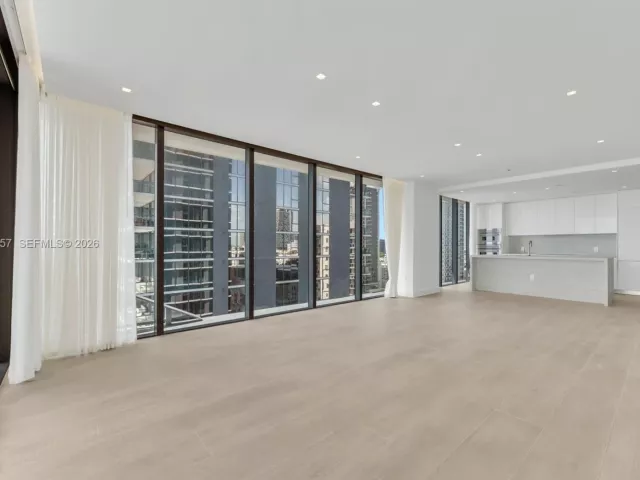 Продажа квартиры #1207 - фото 7520500