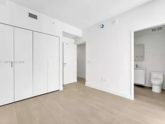 Продажа квартиры #1207 - фото 7520512