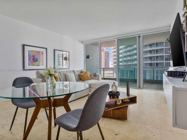 Продажа квартиры #1606 - фото 7520288