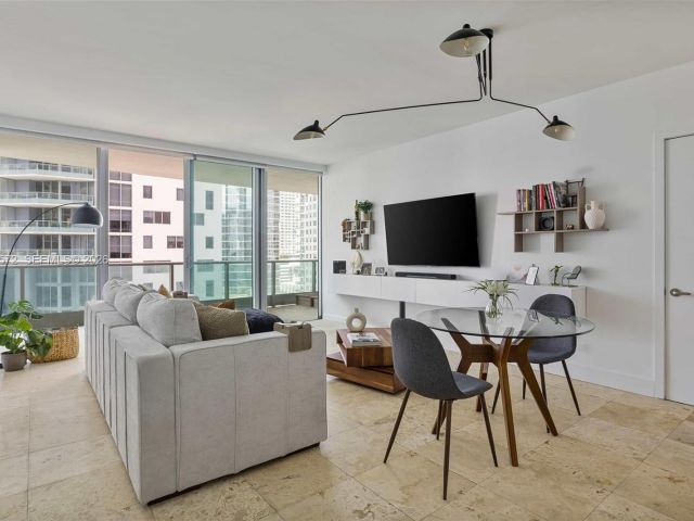 Продажа квартиры #1606 - фото 7520290