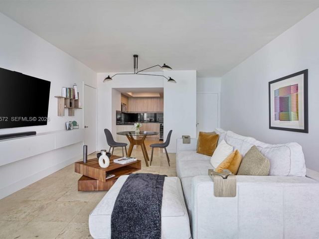 Продажа квартиры #1606 - фото 7520291