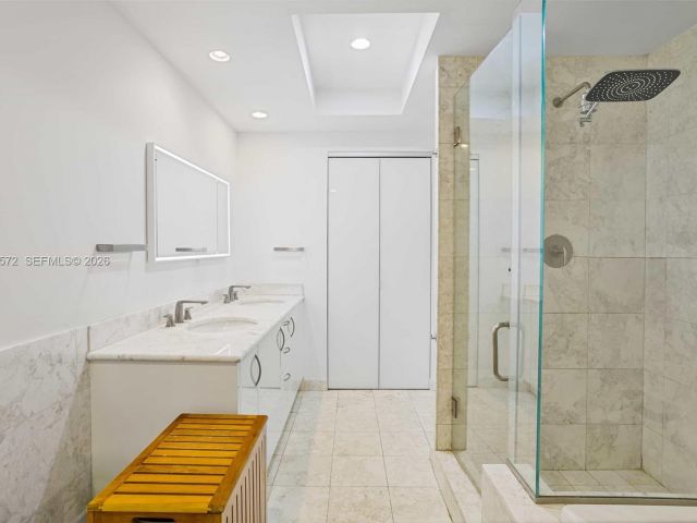 Продажа квартиры #1606 - фото 7520303