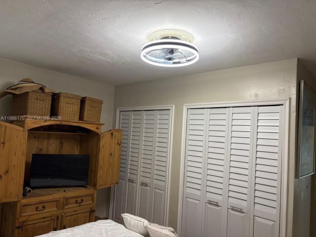 Продажа дома по адресу 1758 SW 18th St - фото 7520868