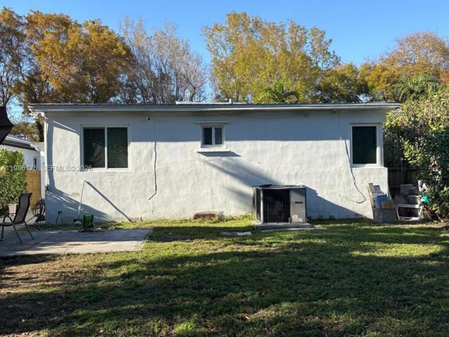 Продажа дома по адресу 1758 SW 18th St - фото 7520873