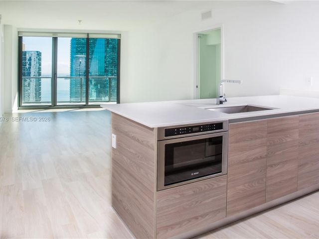 Квартира в аренду номер2702 - фото 7520332