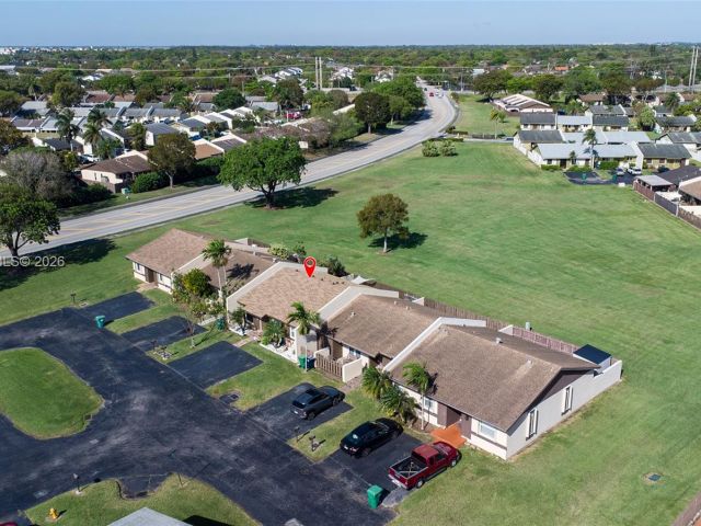 Продажа дома по адресу 12324 SW 111th S Canal St Rd - фото 7518751