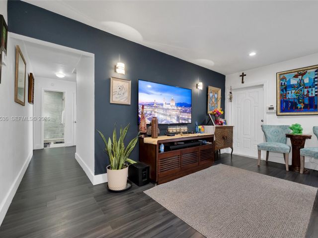 Продажа дома по адресу 12324 SW 111th S Canal St Rd - фото 7518761