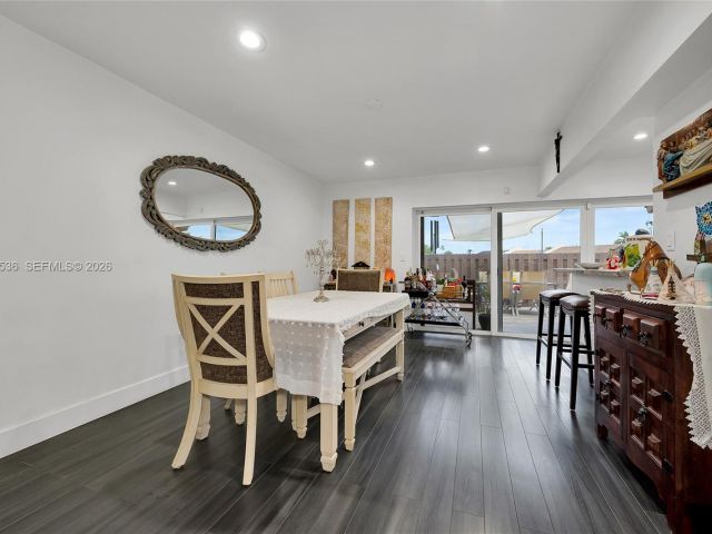 Продажа дома по адресу 12324 SW 111th S Canal St Rd - фото 7518762