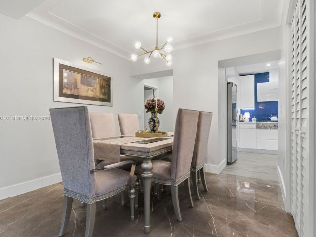 Продажа дома по адресу 430 Candia Ave - фото 7521234