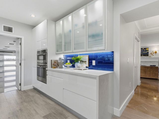 Продажа дома по адресу 430 Candia Ave - фото 7521240