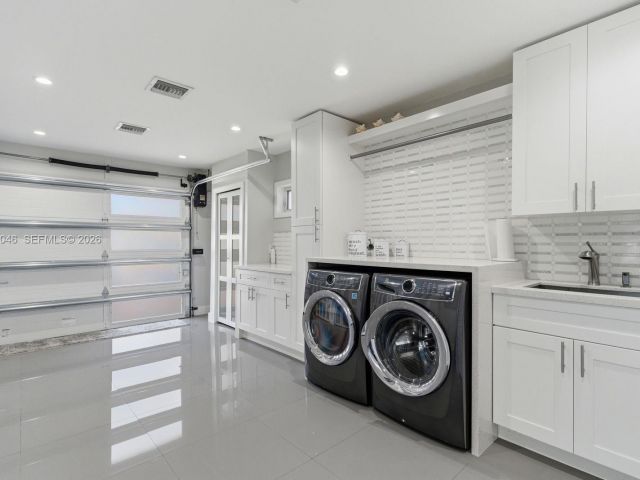 Продажа дома по адресу 430 Candia Ave - фото 7521241