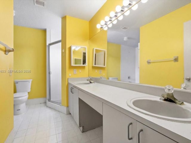 Продажа дома по адресу 15431 SW 171st St - фото 7523267