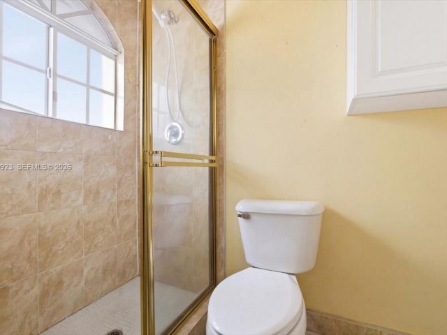 Продажа дома по адресу 15431 SW 171st St - фото 7523274