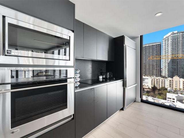 Продажа квартиры #1601 - фото 7518896