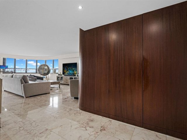 Продажа квартиры #1207 - фото 7520106