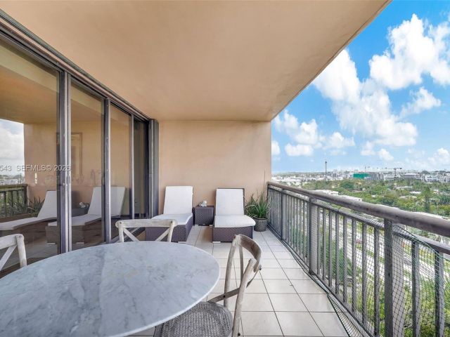 Продажа квартиры #1207 - фото 7520112