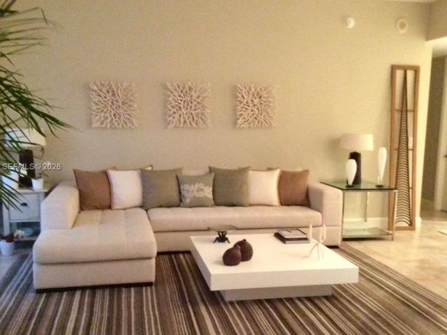 Квартира в аренду номер825 - фото 7520308