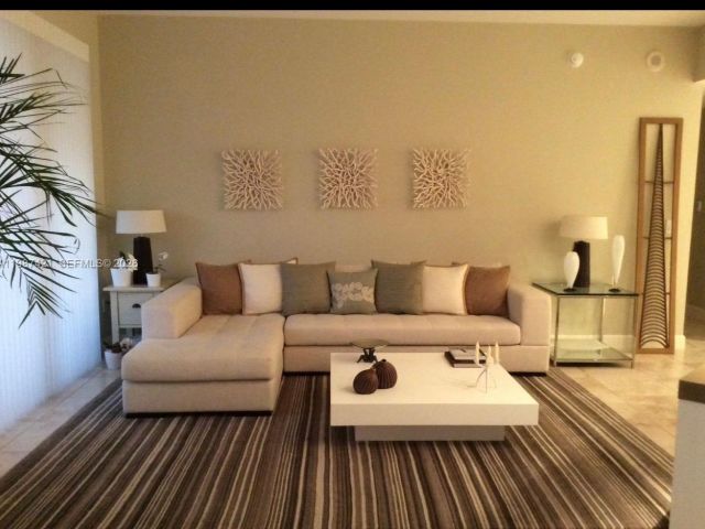 Квартира в аренду номер825 - фото 7520310