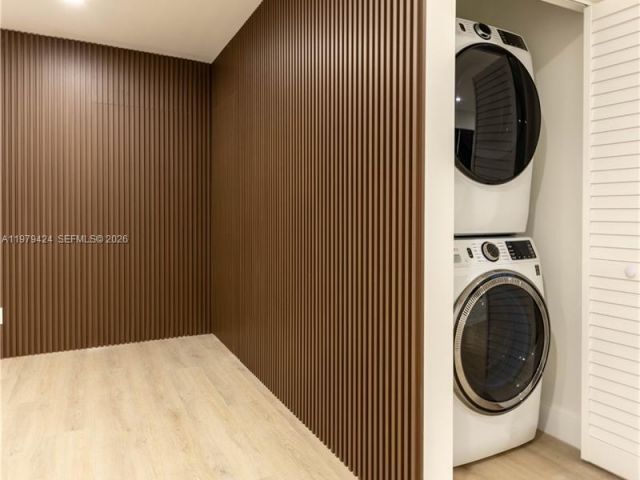 Продажа дома по адресу 6070 SW 42nd St - фото 7518698