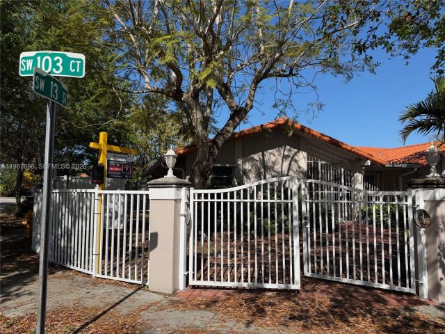 Продажа дома по адресу 1220 SW 103rd Ct - фото 7518711