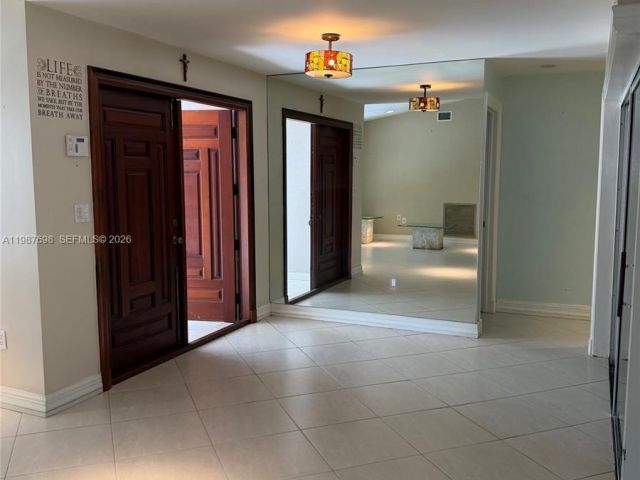 Продажа дома по адресу 1220 SW 103rd Ct - фото 7518718