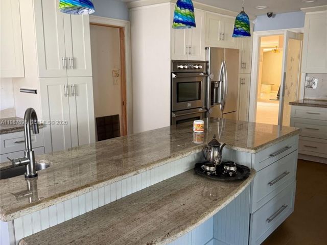 Продажа дома по адресу 1220 SW 103rd Ct - фото 7518723