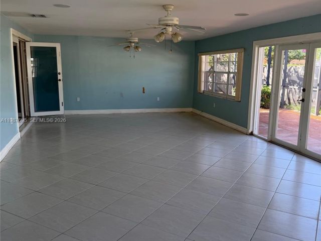 Продажа дома по адресу 1220 SW 103rd Ct - фото 7518724