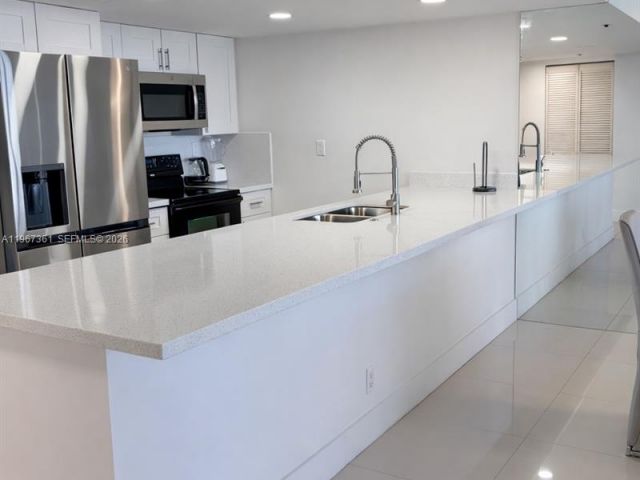 Квартира в аренду номерA-1132 - фото 7519181