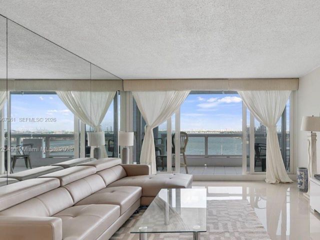 Квартира в аренду номерA-1132 - фото 7519182