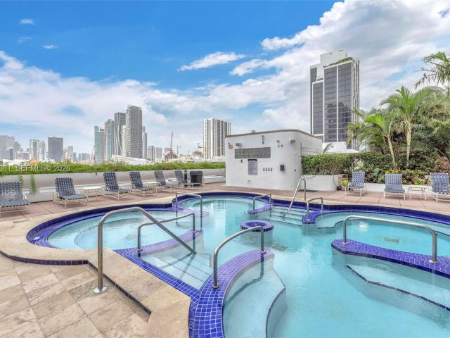 Квартира в аренду номерA-1132 - фото 7519189