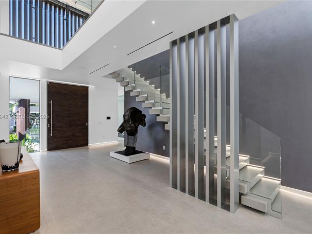 Продажа дома по адресу 501 Palm Dr - фото 7518602